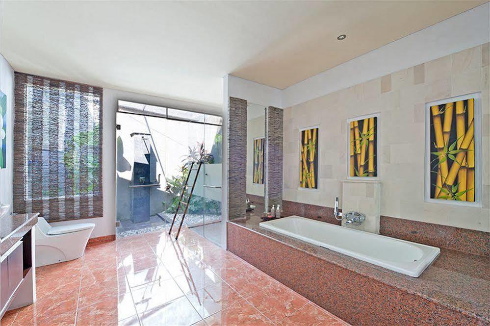 M Two Villas Seminyak Exteriér fotografie