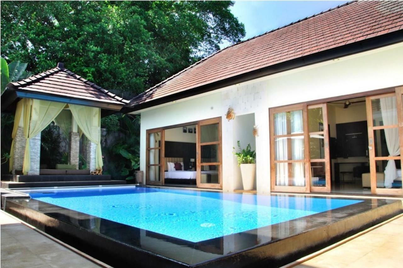 M Two Villas Seminyak Exteriér fotografie